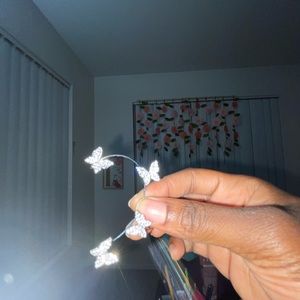 Left and Righ Ear Cuff Butterfly 🦋 Escape